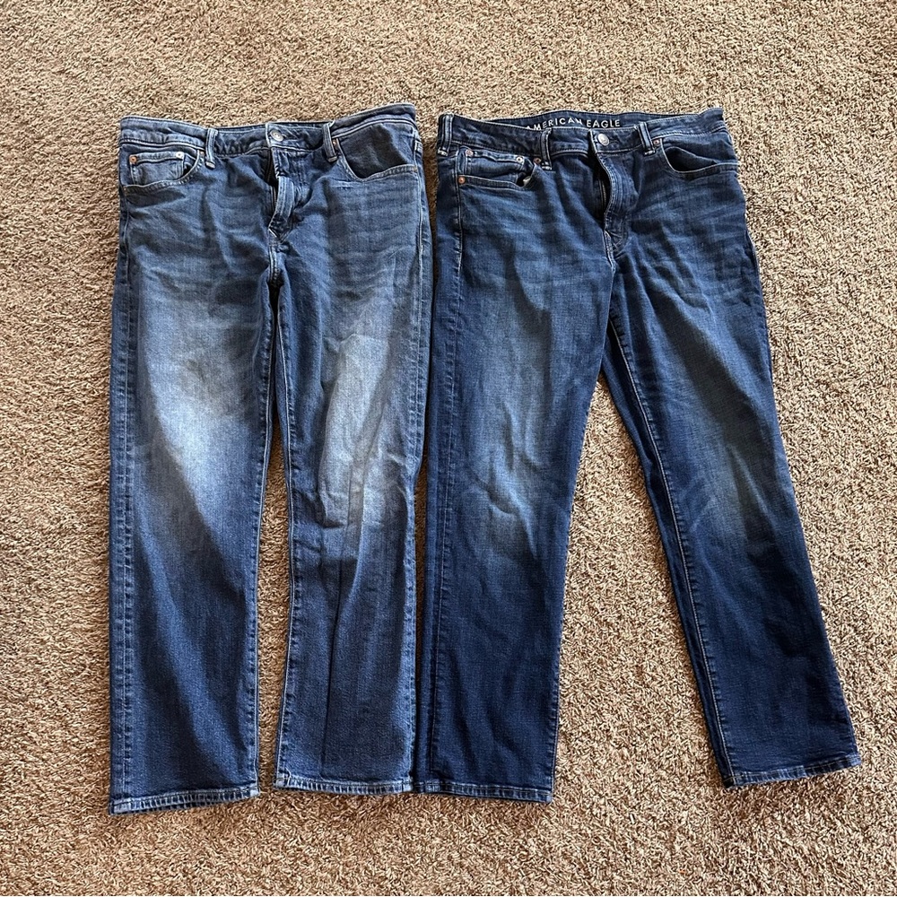 Men’s American Eagle AE straight jeans 33x30 2 pairs